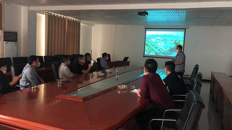 百米生物技术总监李总介绍公司情况